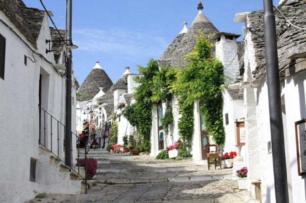 Trulli Aurasia Ostuni Ngoại thất bức ảnh