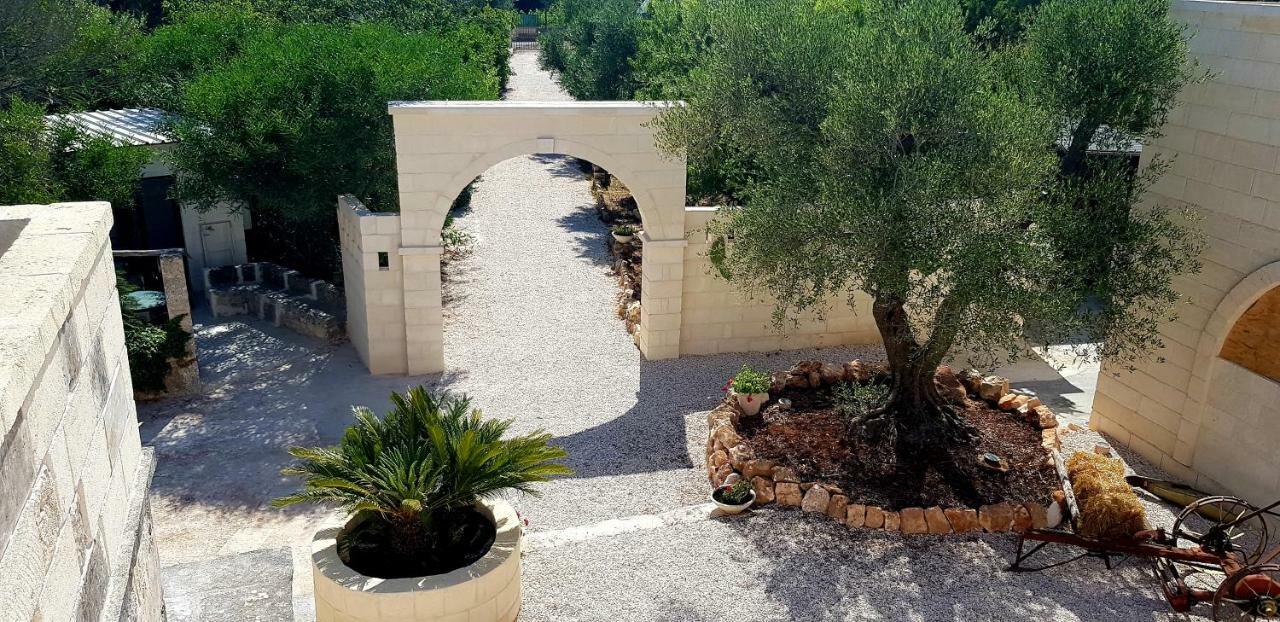 Trulli Aurasia Ostuni Ngoại thất bức ảnh